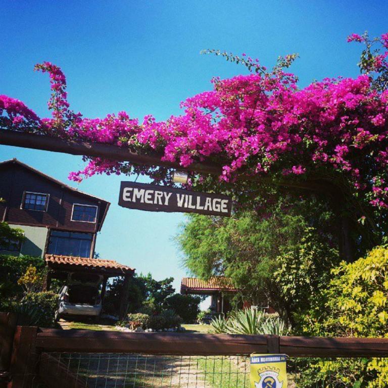 Residencial Emery Village 加罗帕巴 外观 照片
